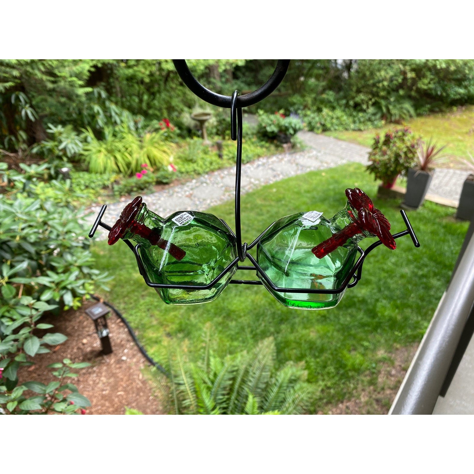 Parasol Bouquet Classic 2 Hummingbird Feeder