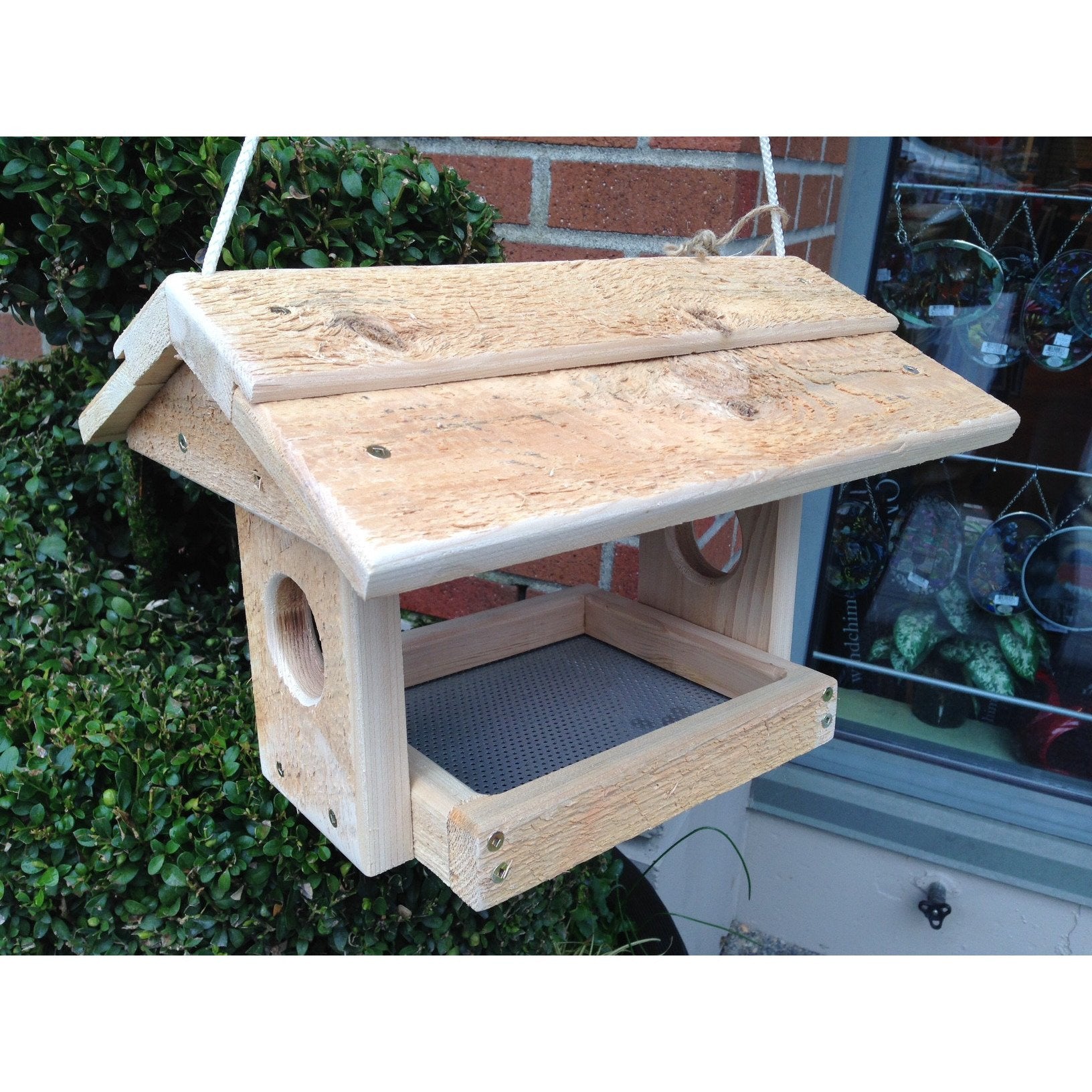 Wild Bird Trading Mini Fly-Thru Feeder