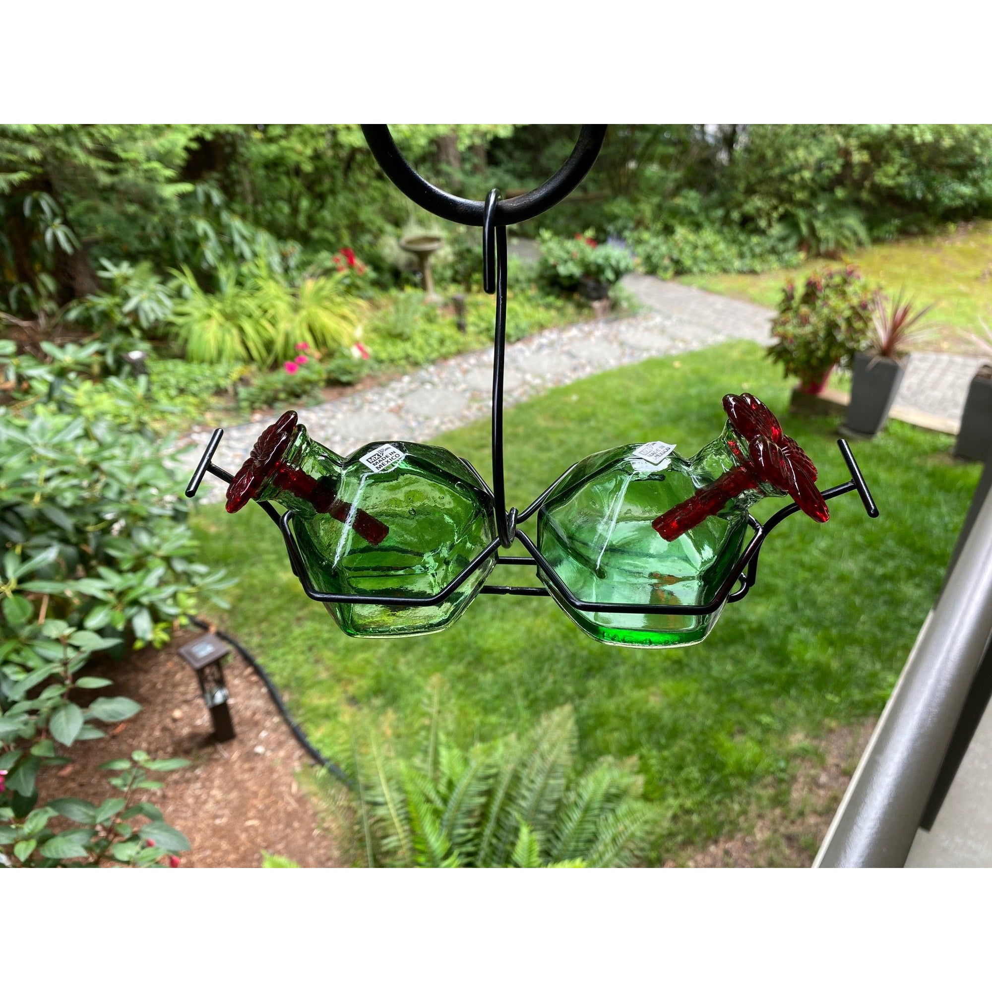 Parasol Bouquet Classic 2 Hummingbird Feeder