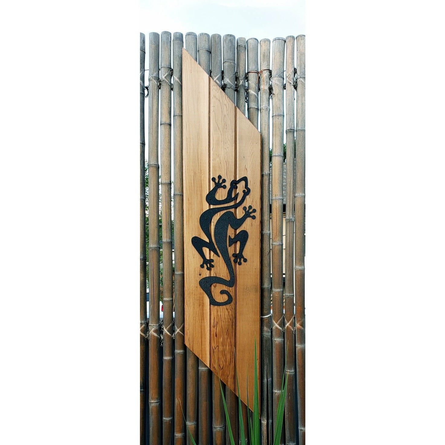 West Coast Fence Art - Gecko